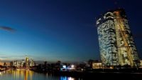 `Euro Bölgesi`nde bankalar kredi şartlarını gevşetti` `Euro Bölgesi`nde bankalar kredi şartlarını gevşetti`
