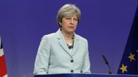 May: AB`den ayrılıyoruz May: AB`den ayrılıyoruz