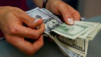 Yabancılar 134,5 milyon dolarlık hisse senedi sattı Yabancılar 134,5 milyon dolarlık hisse senedi sattı